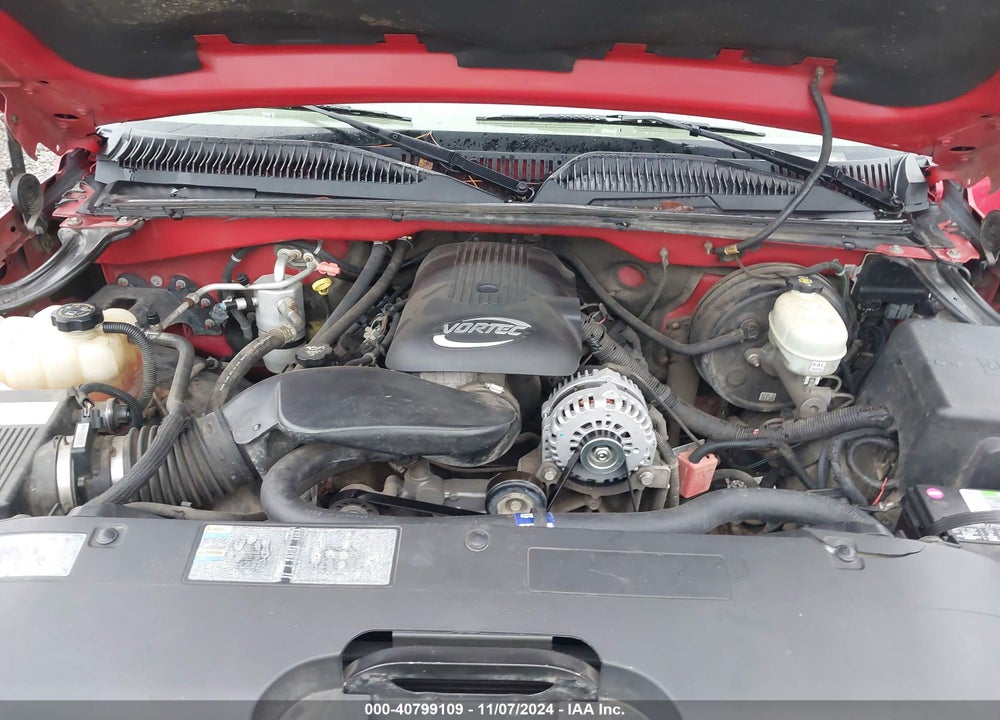2005 CHEVROLET SILVERADO 1500 LS VIN: 2GCEC19T051146135