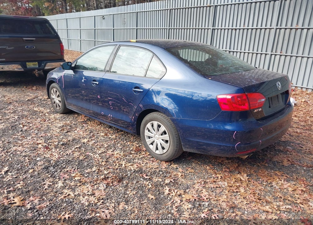 2011 VOLKSWAGEN JETTA 2.0L S VIN: 3VW1K7AJ2BM386819