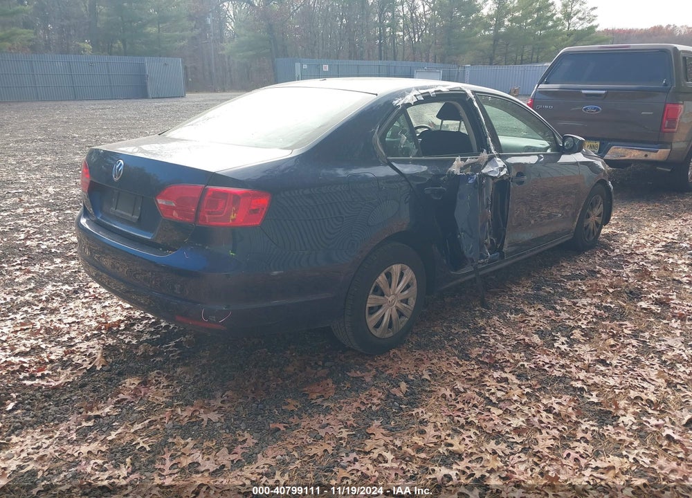 2011 VOLKSWAGEN JETTA 2.0L S VIN: 3VW1K7AJ2BM386819