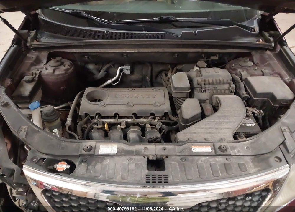 2012 KIA SORENTO LX VIN: 5XYKT3A11CG234820