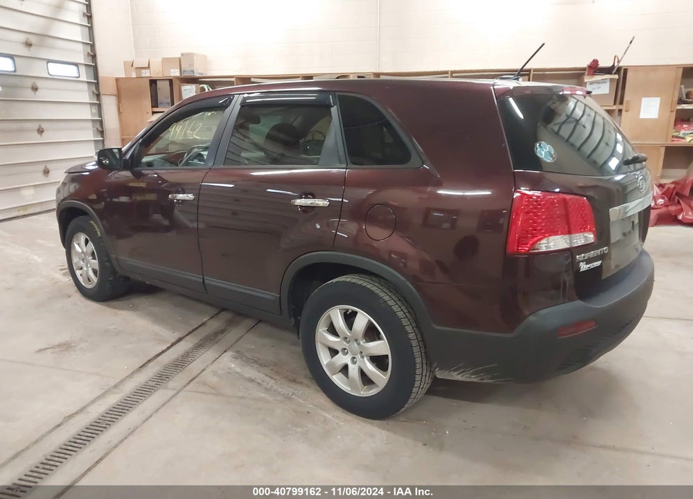 2012 KIA SORENTO LX VIN: 5XYKT3A11CG234820