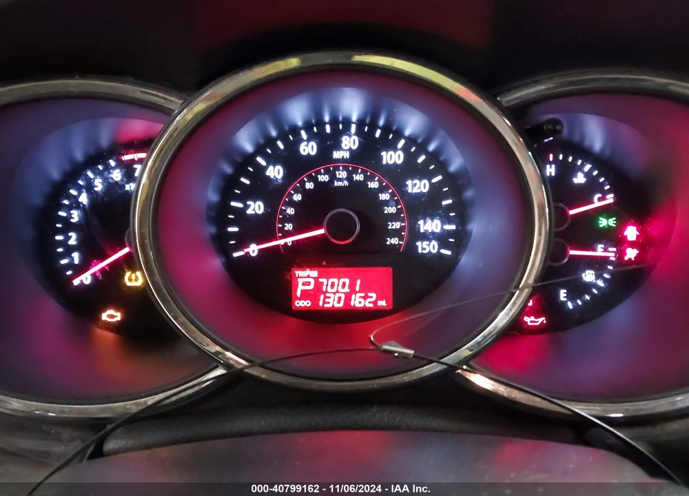 2012 KIA SORENTO LX VIN: 5XYKT3A11CG234820