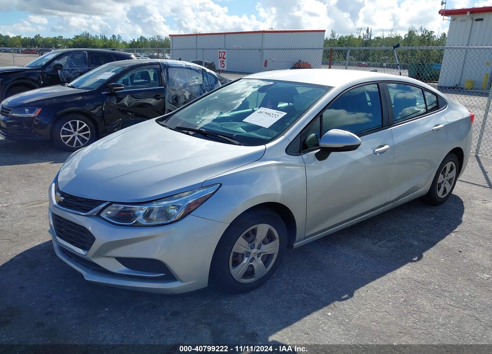 2017 CHEVROLET CRUZE LS AUTO VIN: 1G1BC5SM7H7121679