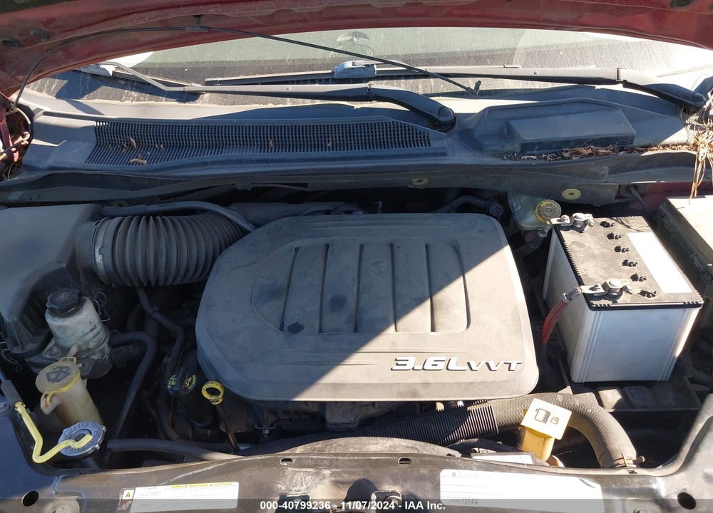 2011 CHRYSLER TOWN & COUNTRY LIMITED VIN: 2A4RR6DG1BR698449