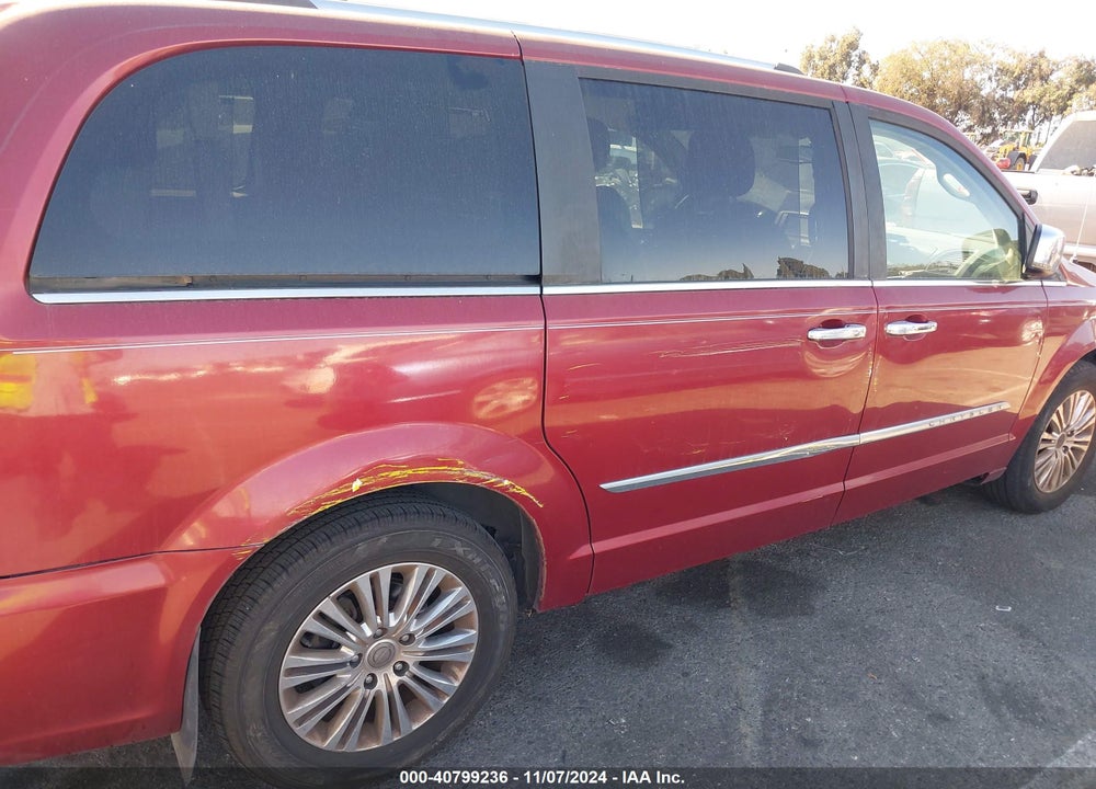 2011 CHRYSLER TOWN & COUNTRY LIMITED VIN: 2A4RR6DG1BR698449