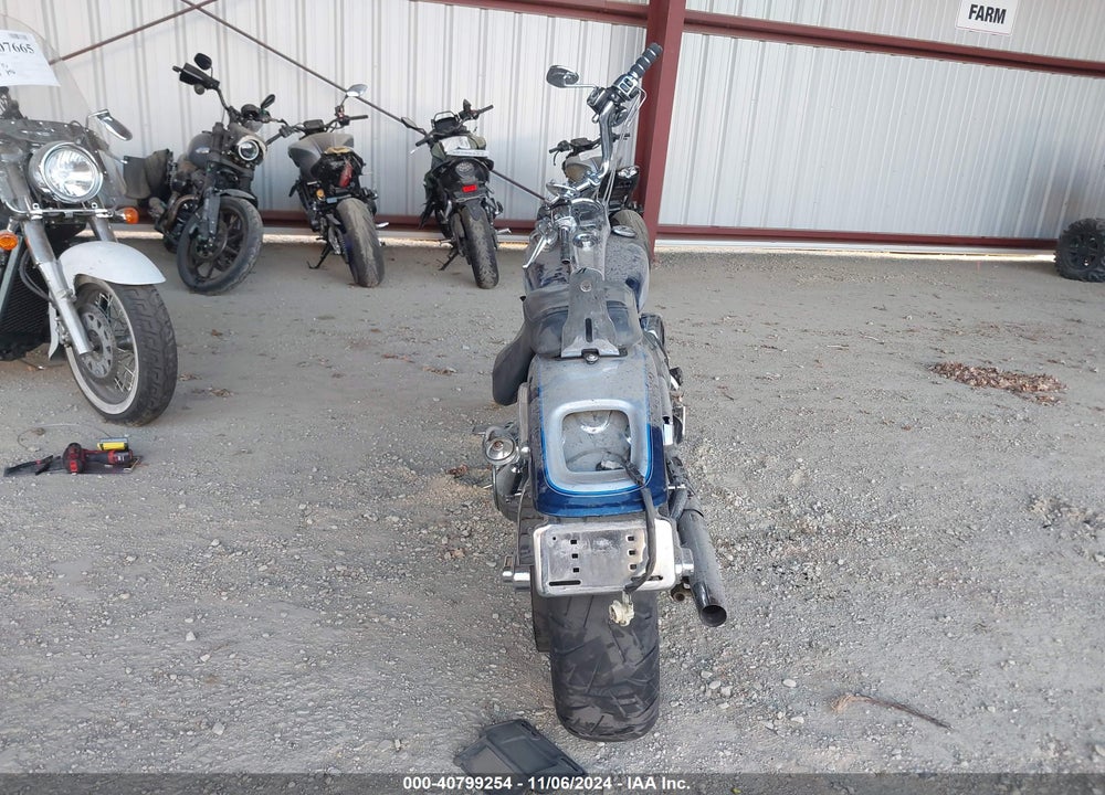 2000 HARLEY-DAVIDSON FXSTD VIN: 1HD1BSY61YY061842