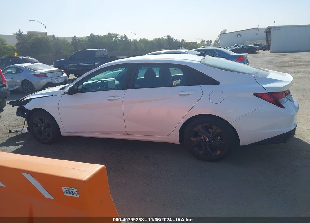 2021 HYUNDAI ELANTRA SEL VIN: 5NPLS4AG4MH042299