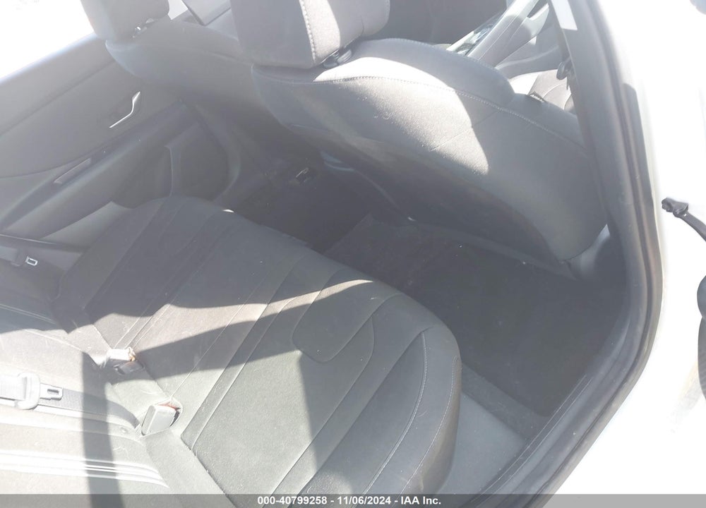 2021 HYUNDAI ELANTRA SEL VIN: 5NPLS4AG4MH042299