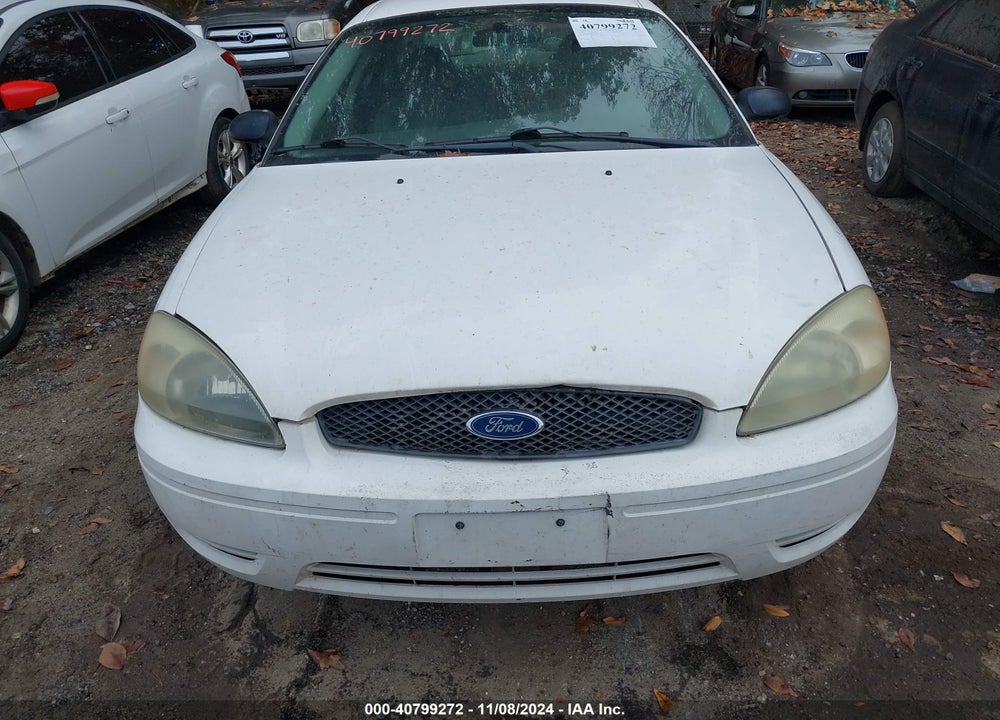 2004 FORD TAURUS LX VIN: 1FAFP52244A172877
