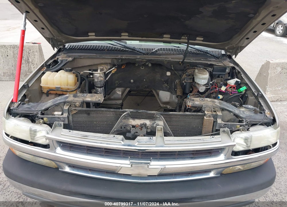 2003 CHEVROLET TAHOE LS VIN: 1GNEC13Z63R163417