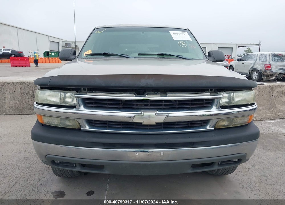 2003 CHEVROLET TAHOE LS VIN: 1GNEC13Z63R163417