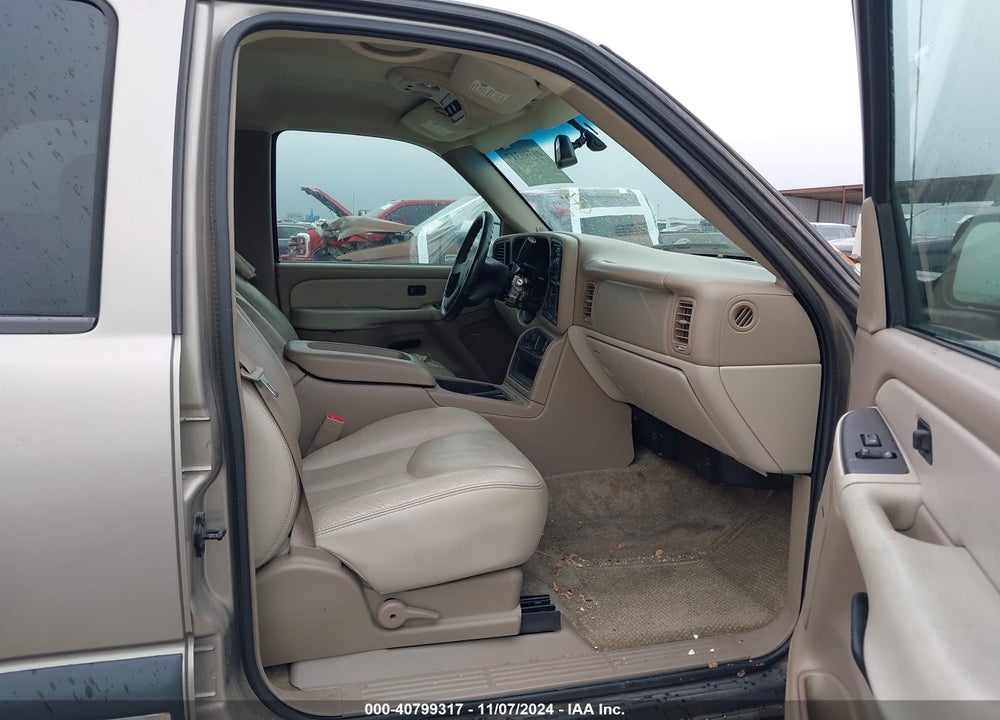 2003 CHEVROLET TAHOE LS VIN: 1GNEC13Z63R163417
