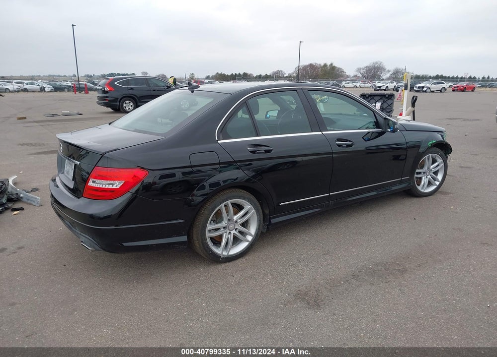 2014 MERCEDES-BENZ C 300 VIN: WDDGF8ABXEA960736