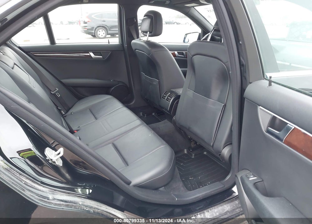2014 MERCEDES-BENZ C 300 VIN: WDDGF8ABXEA960736