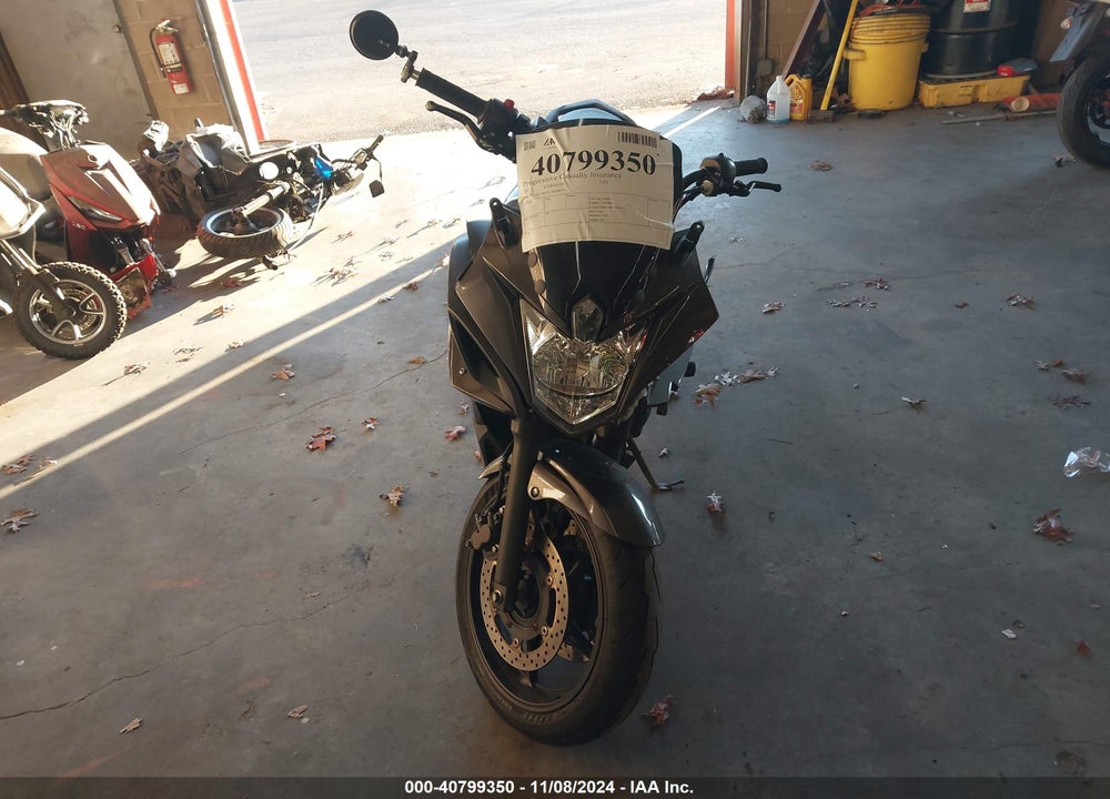 2012 YAMAHA FZ6 R VIN: JYARJ18EXCA009874