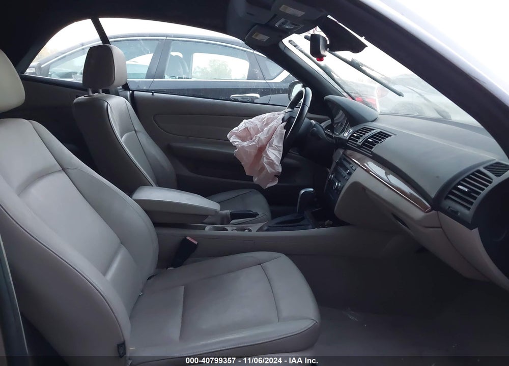2010 BMW 128I VIN: WBAUL7C55AVJ77427