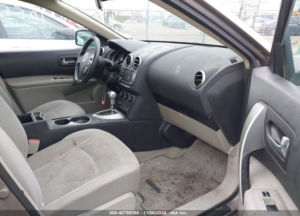 2015 NISSAN ROGUE SELECT S VIN: JN8AS5MV8FW253966