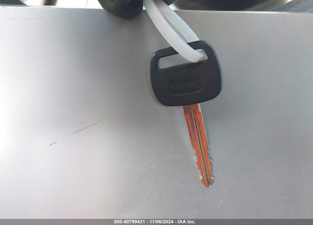 2008 SCION XB VIN: JTLKE50E881010840
