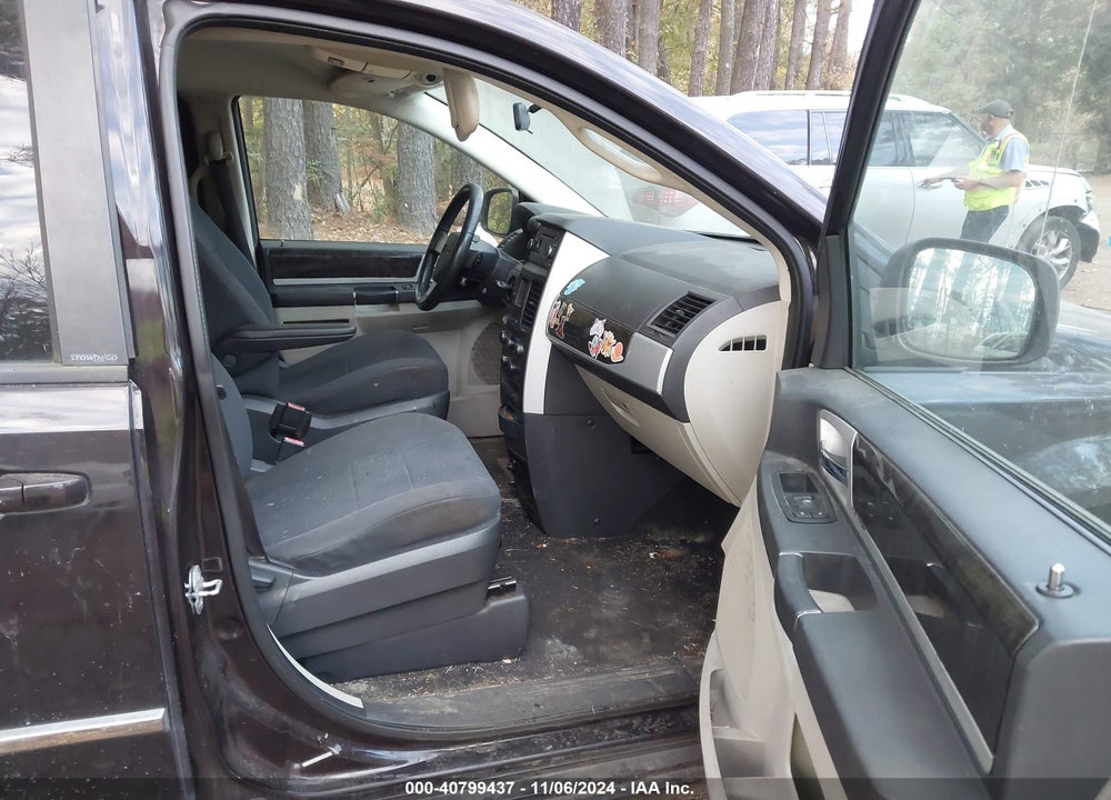 2010 DODGE GRAND CARAVAN SXT VIN: 2D4RN5D16AR247624