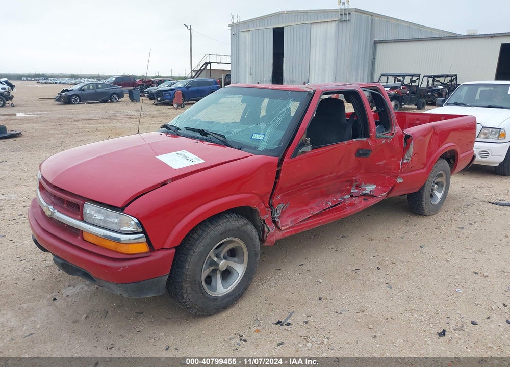 2001 CHEVROLET S-10 VIN: 1GCCS195418194739