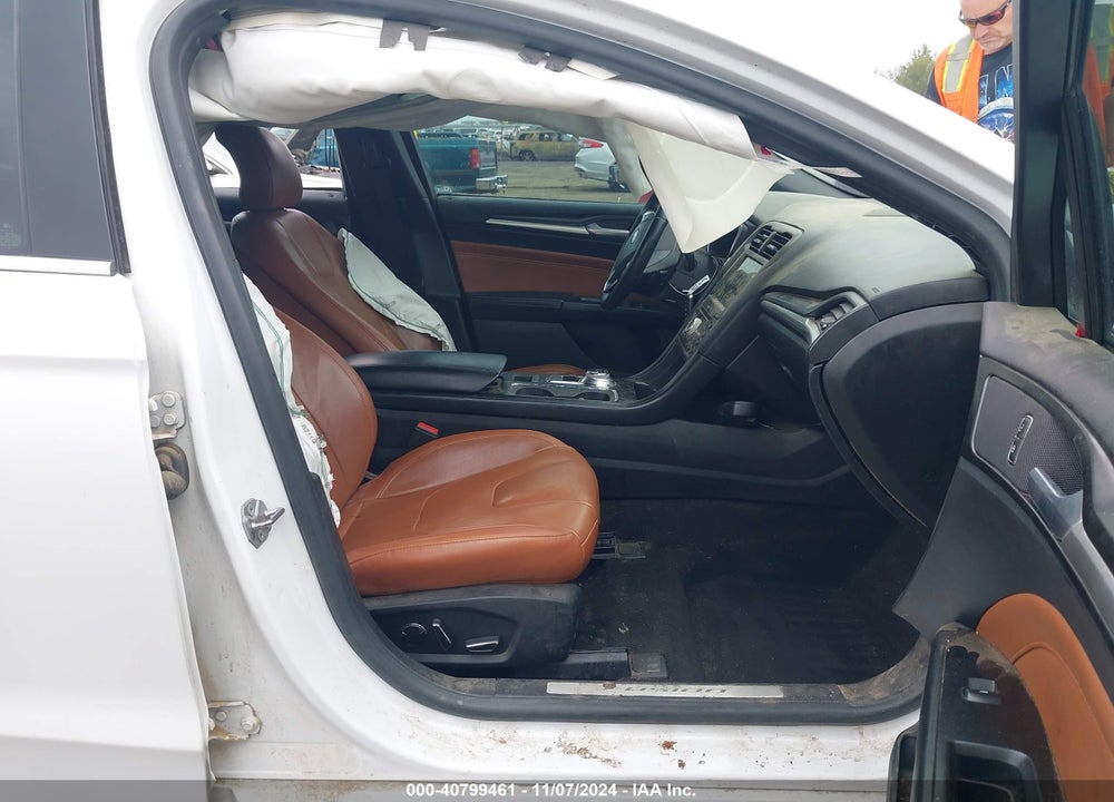 2019 FORD FUSION TITANIUM VIN: 3FA6P0D96KR205183