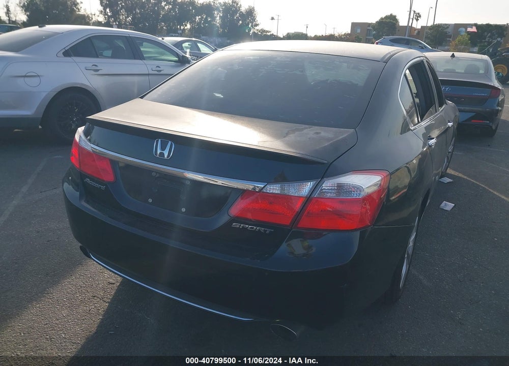 2015 HONDA ACCORD VIN: 1HGCR2F54FA102567