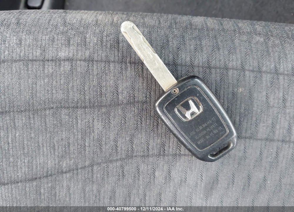 2015 HONDA ACCORD VIN: 1HGCR2F54FA102567