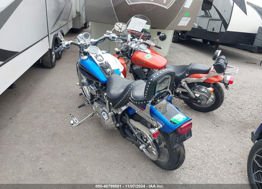 2004 HARLEY-DAVIDSON FXSTS VIN: 1HD1BLY184Y015302
