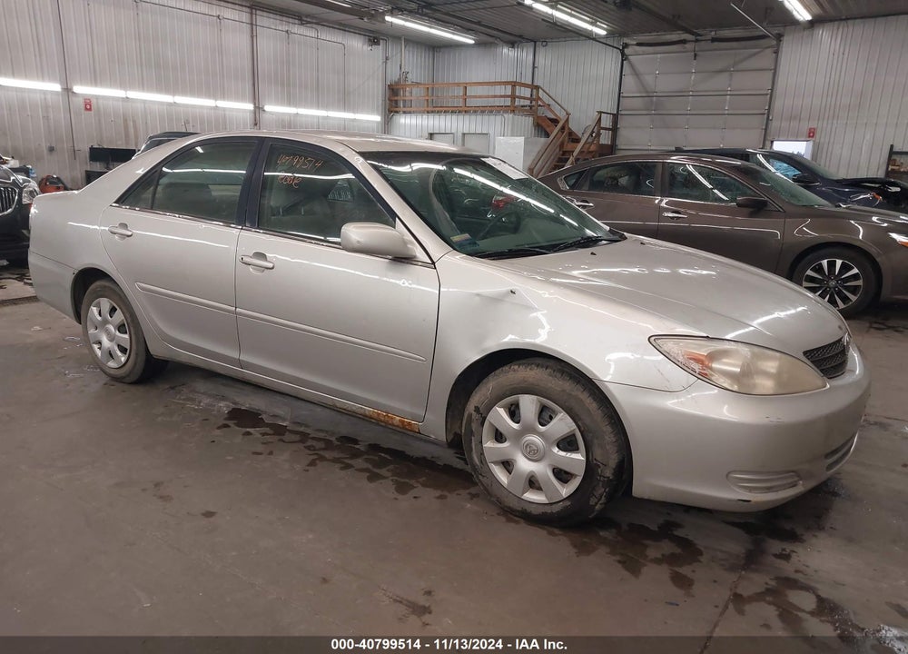 2002 TOYOTA CAMRY LE VIN: 4T1BE32K22U621760