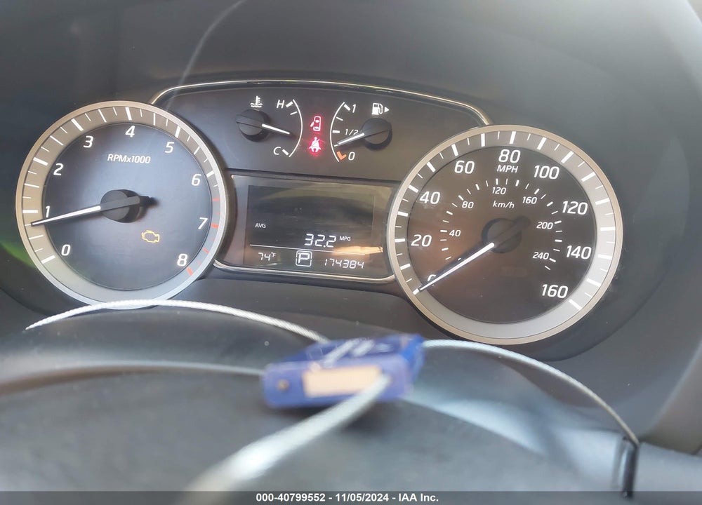 2014 NISSAN SENTRA SL VIN: 3N1AB7AP8EY260181