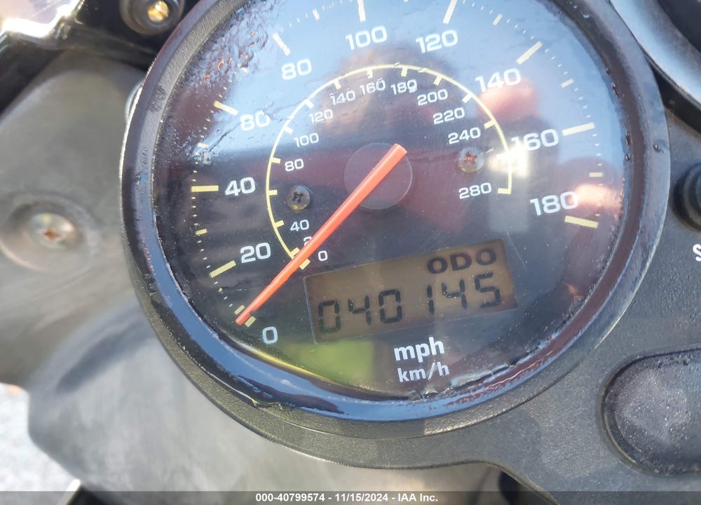 2001 YAMAHA FZS10 VIN: JYARN07EX1A000668