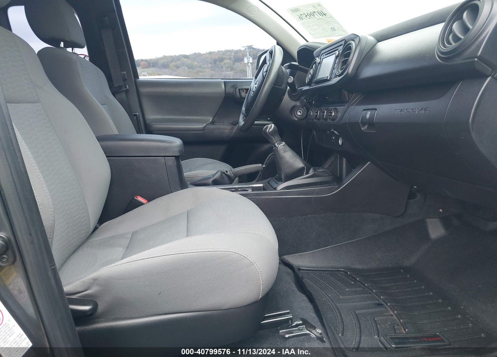 2016 TOYOTA TACOMA SR VIN: 5TFSX5EN7GX045024