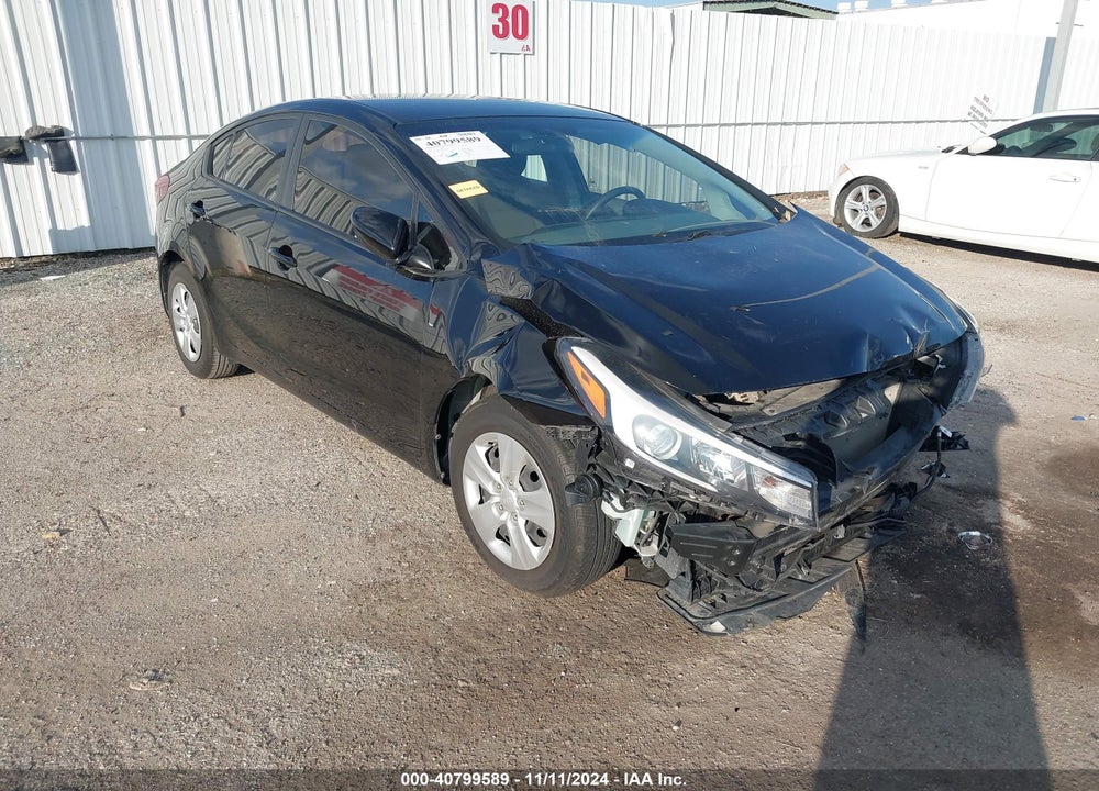 2017 KIA FORTE LX VIN: 3KPFK4A70HE066218
