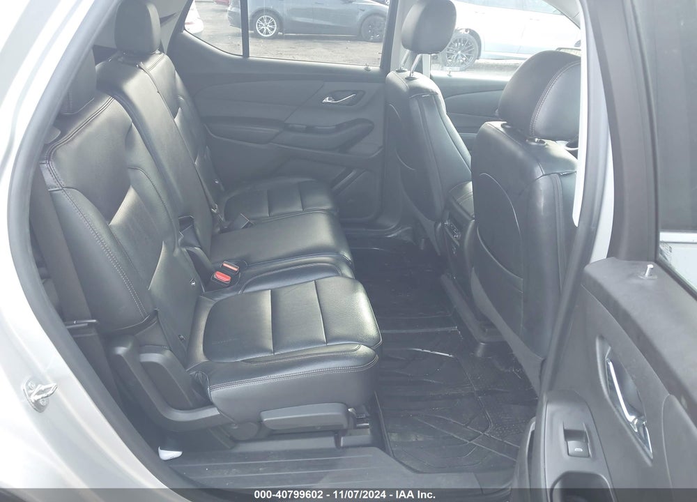 2019 CHEVROLET TRAVERSE LS VIN: 1GNERFKW4KJ142033