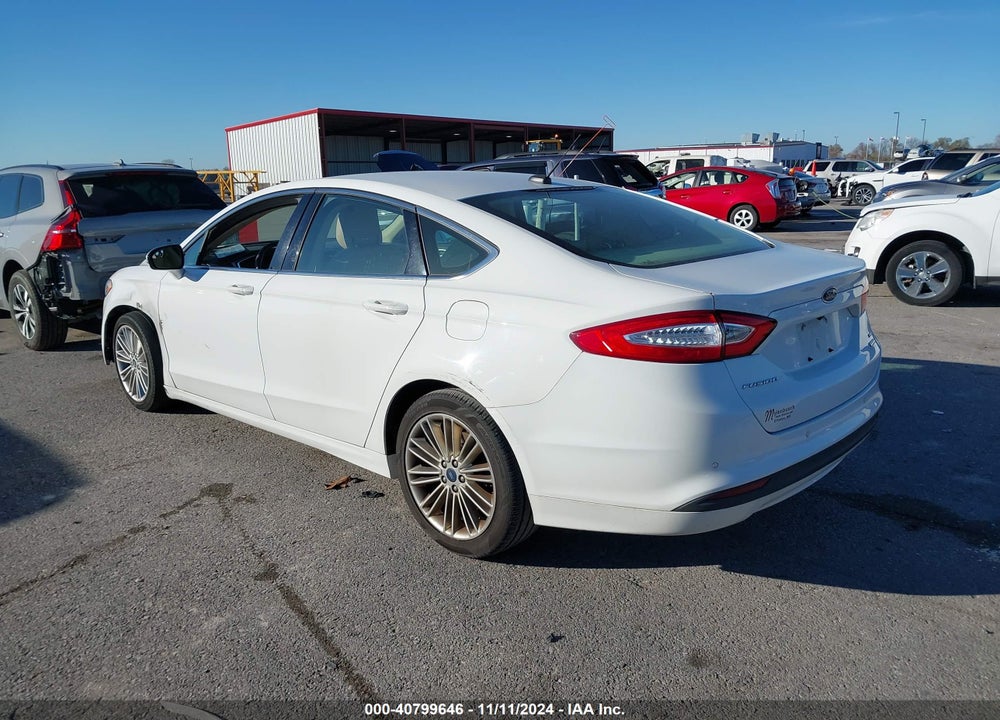 2015 FORD FUSION SE VIN: 3FA6P0HD5FR139259