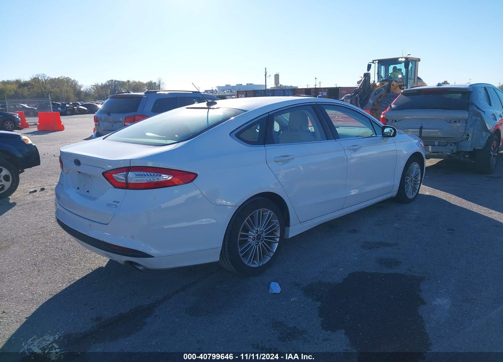 2015 FORD FUSION SE VIN: 3FA6P0HD5FR139259