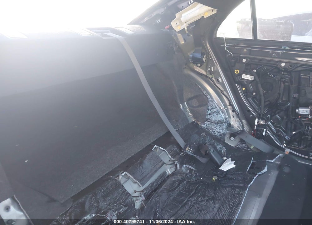 2021 CHRYSLER 300 VIN: 2C3CCABG2MH506990