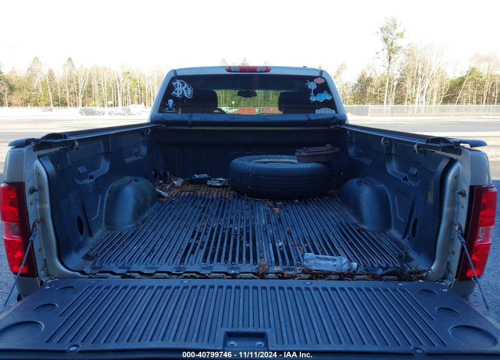 2007 CHEVROLET SILVERADO 1500 LTZ VIN: 2GCEK19JX71637350