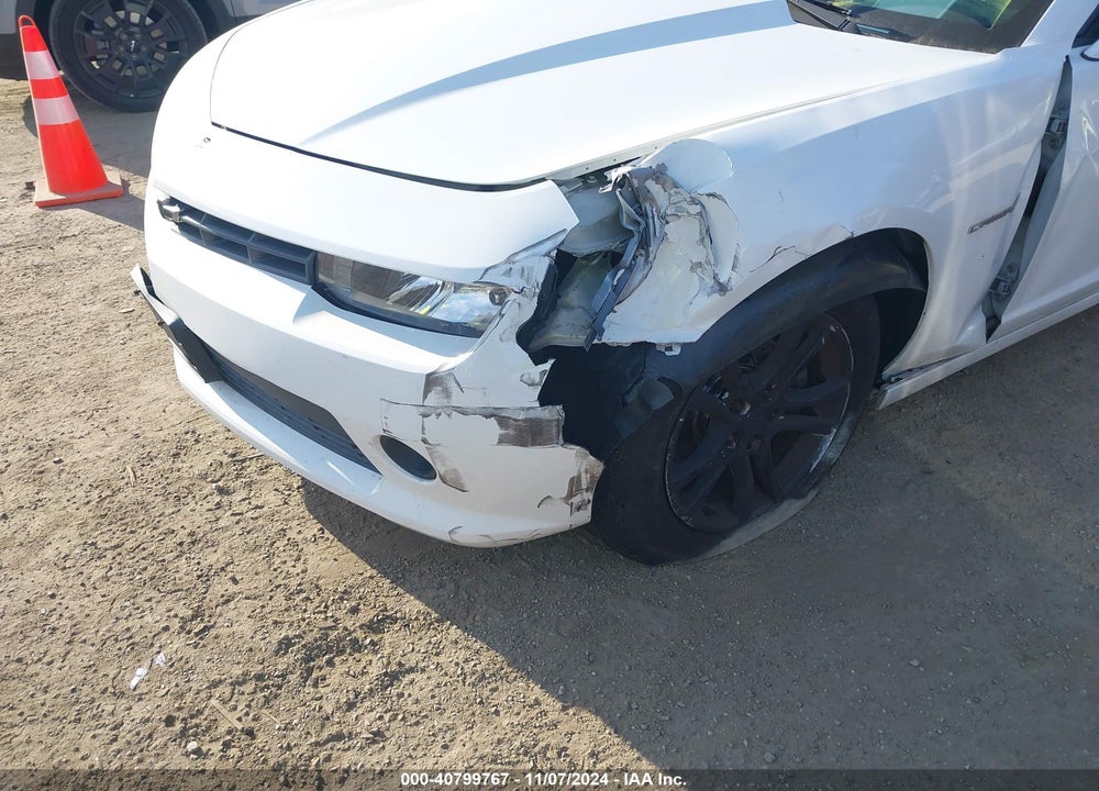 2015 CHEVROLET CAMARO VIN: 2G1FB1E32F9198293