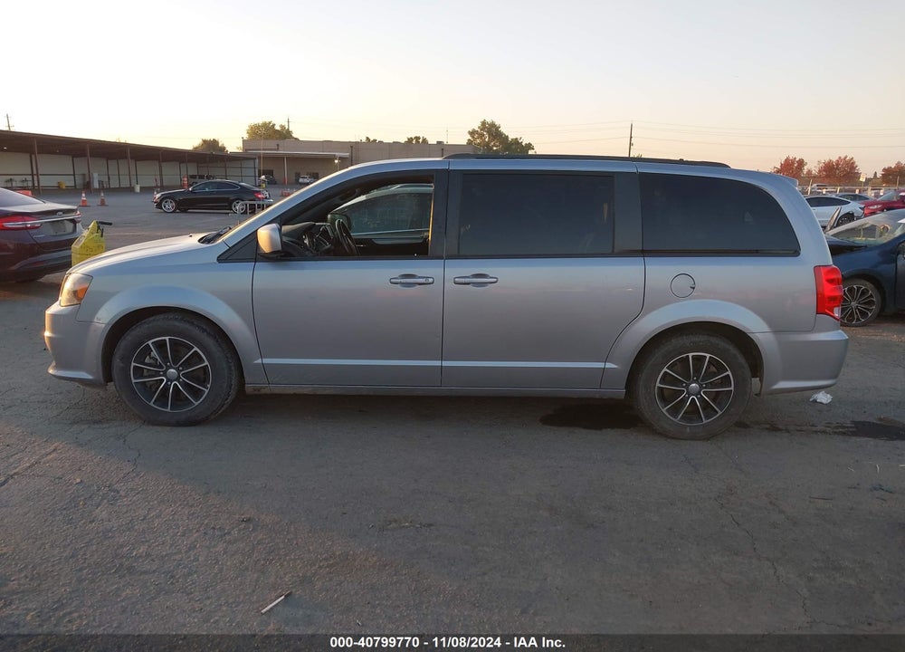 2018 DODGE GRAND CARAVAN GT VIN: 2C4RDGEG8JR285340