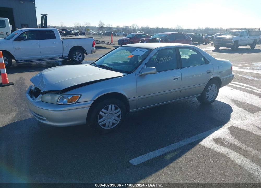 2001 TOYOTA CAMRY LE VIN: 4T1BG22K11U806983