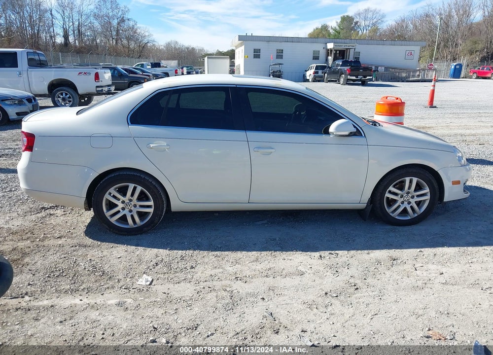 2009 VOLKSWAGEN JETTA TDI LOYAL EDITION VIN: 3VWCL71K89M001465