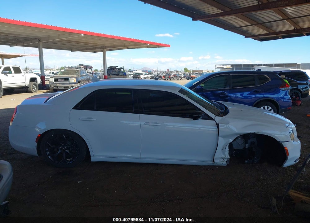 2019 CHRYSLER 300 TOURING VIN: 2C3CCAAG2KH502937