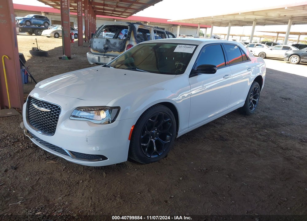 2019 CHRYSLER 300 TOURING VIN: 2C3CCAAG2KH502937