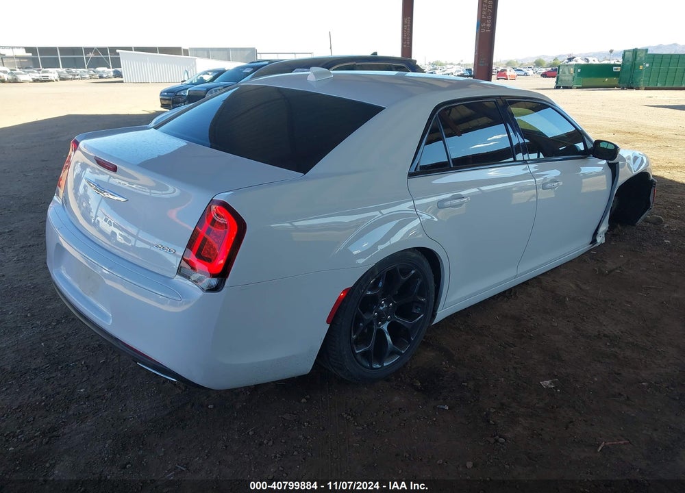 2019 CHRYSLER 300 TOURING VIN: 2C3CCAAG2KH502937