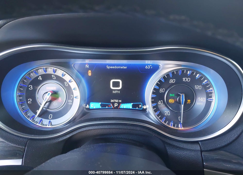2019 CHRYSLER 300 TOURING VIN: 2C3CCAAG2KH502937
