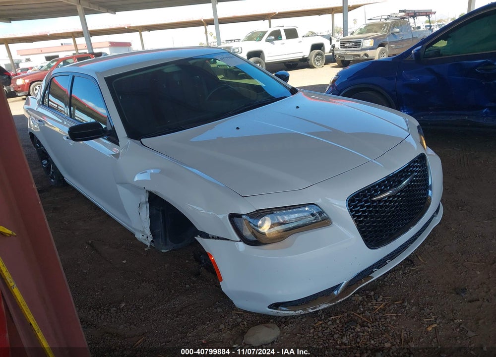 2019 CHRYSLER 300 TOURING VIN: 2C3CCAAG2KH502937