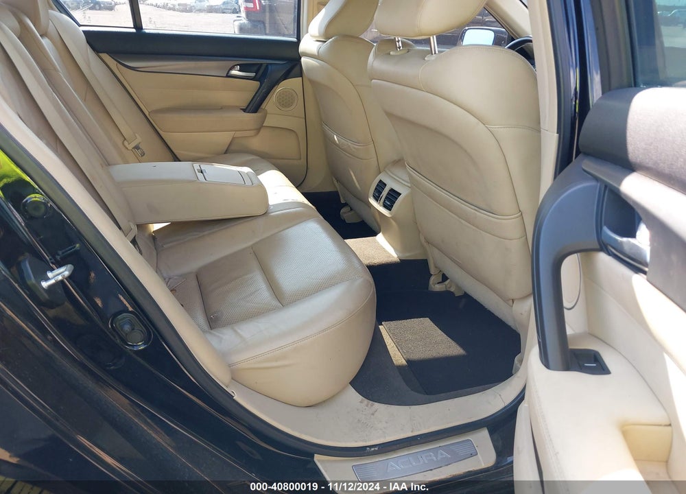 2013 ACURA TL 3.5 VIN: 19UUA8F5XDA015803