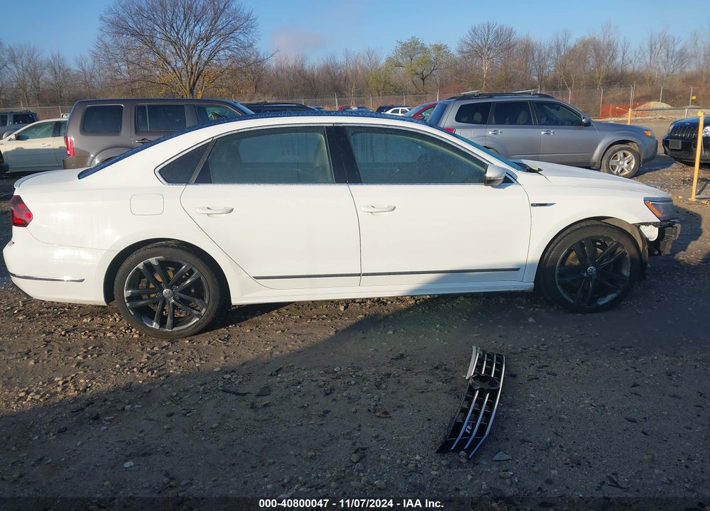 2017 VOLKSWAGEN PASSAT 1.8T R-LINE VIN: 1VWDT7A31HC076425