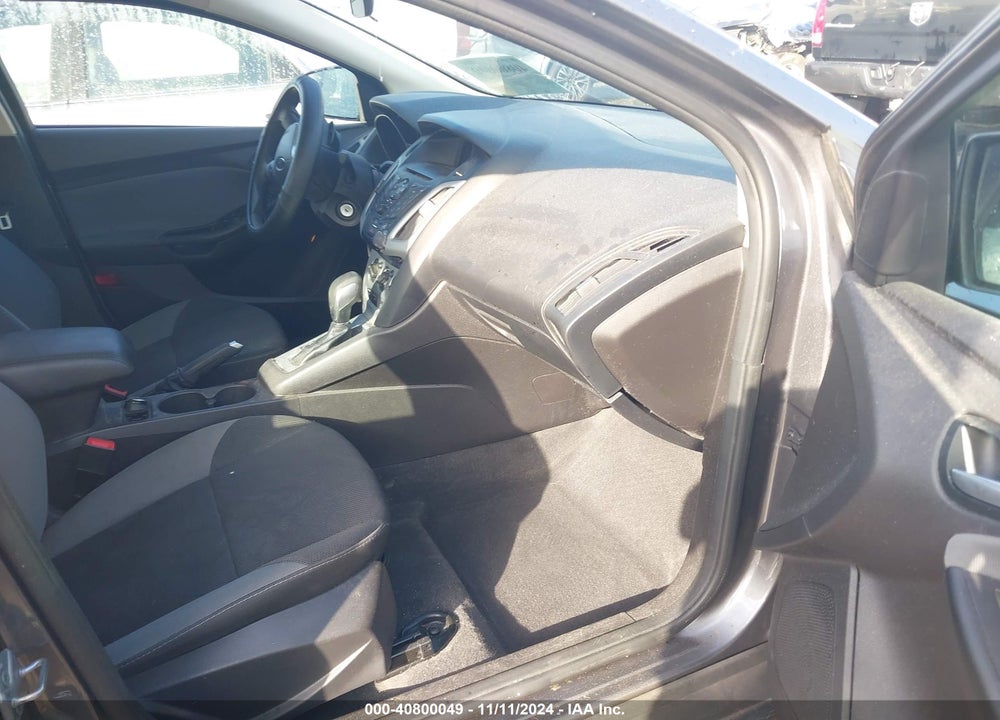 2014 FORD FOCUS SE VIN: 1FADP3F29EL274719
